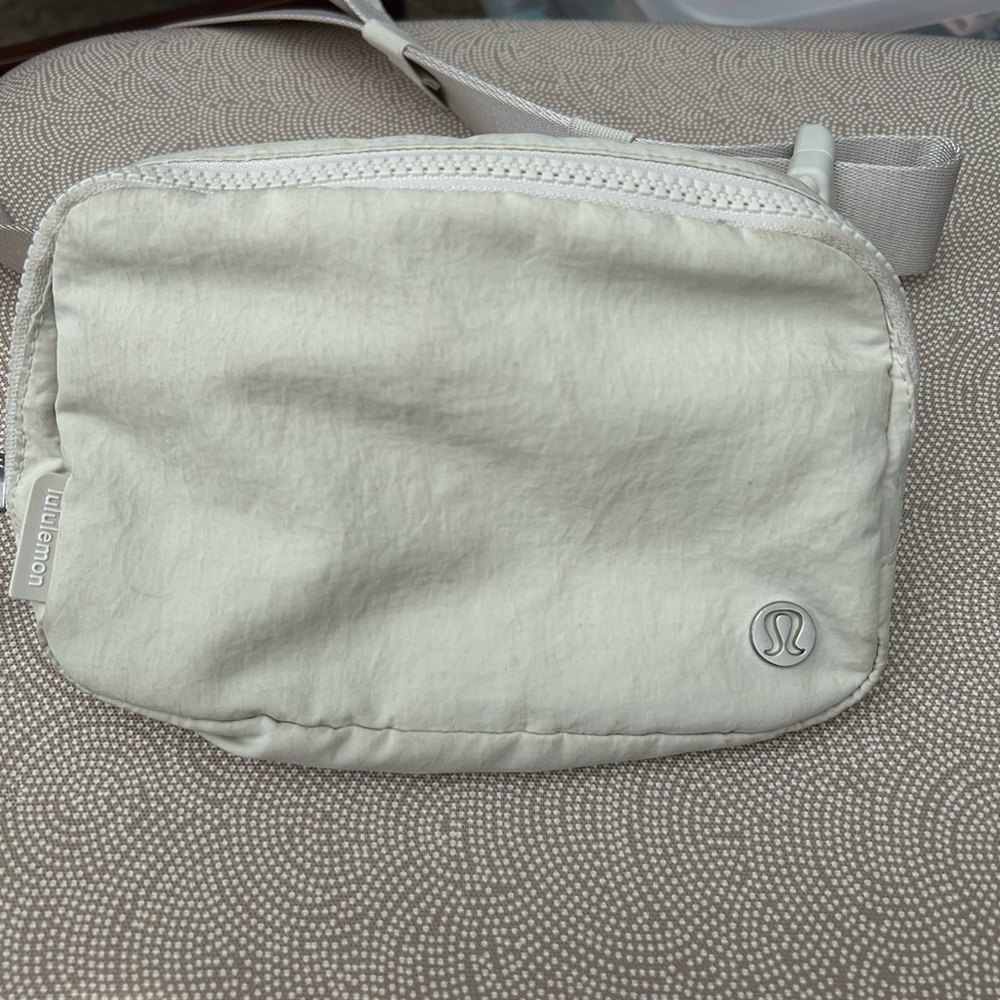 Lululemon White Opal Belt Bag